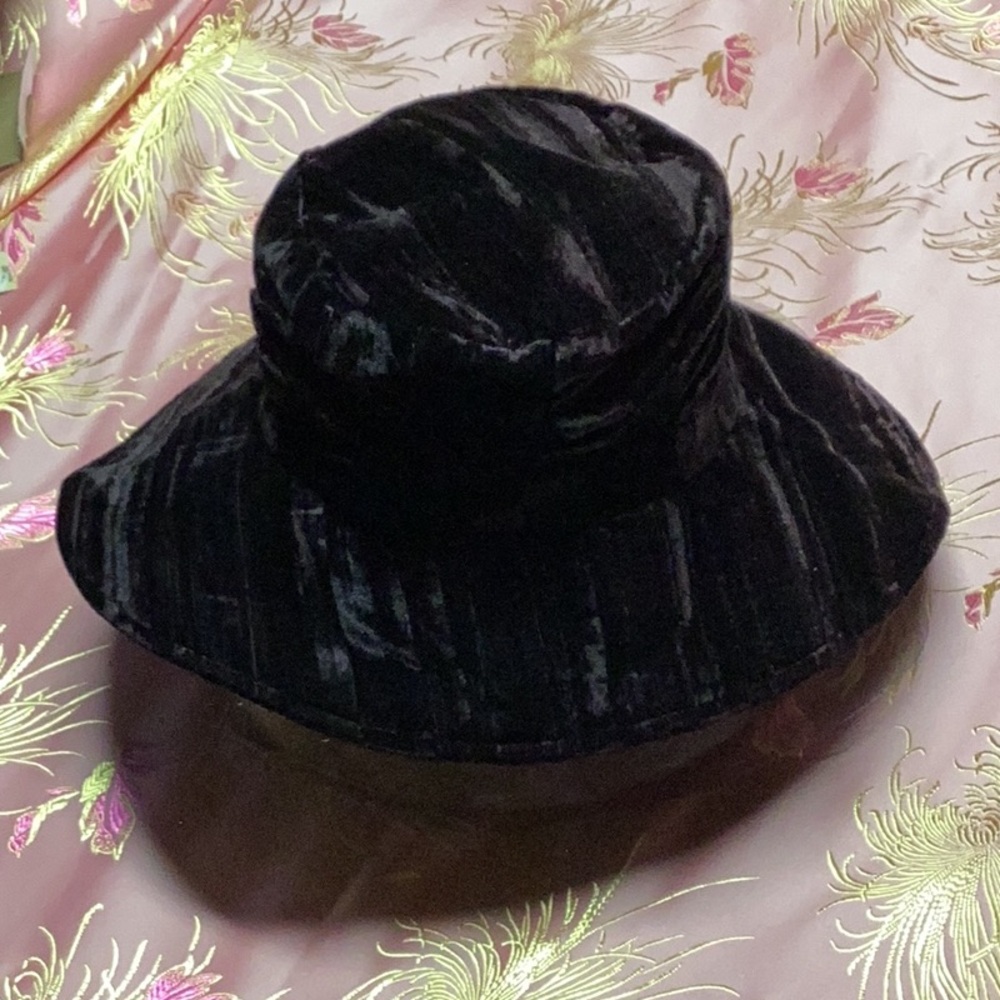 Vintage hat NWT